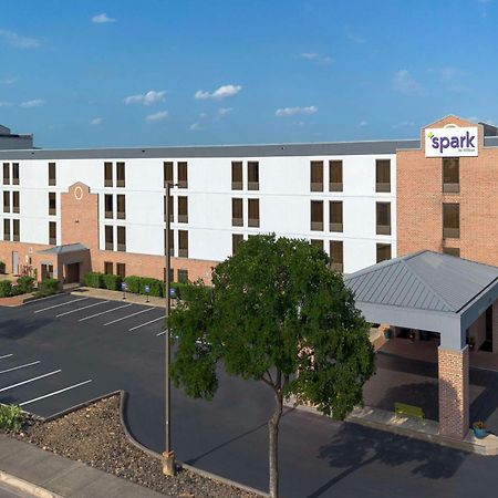 Spark By Hilton San Antonio Northwest Near Six Flags Hotel Exterior photo